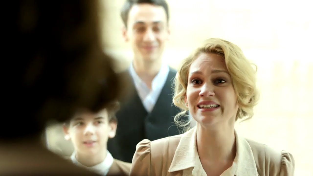 Amor En Guerra Cap 1 En Español