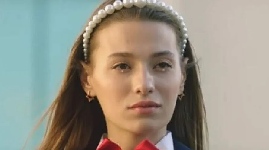 Who is Sümeyye Aydogan? Where is she from – Height – Age – TV Series – Family 10